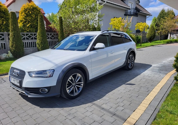 Audi A4 Allroad cena 75700 przebieg: 176000, rok produkcji 2015 z Trzebnica małe 92